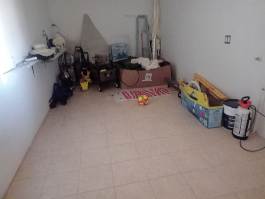 6 Bedroom Property for Sale in Aston Bay Eastern Cape